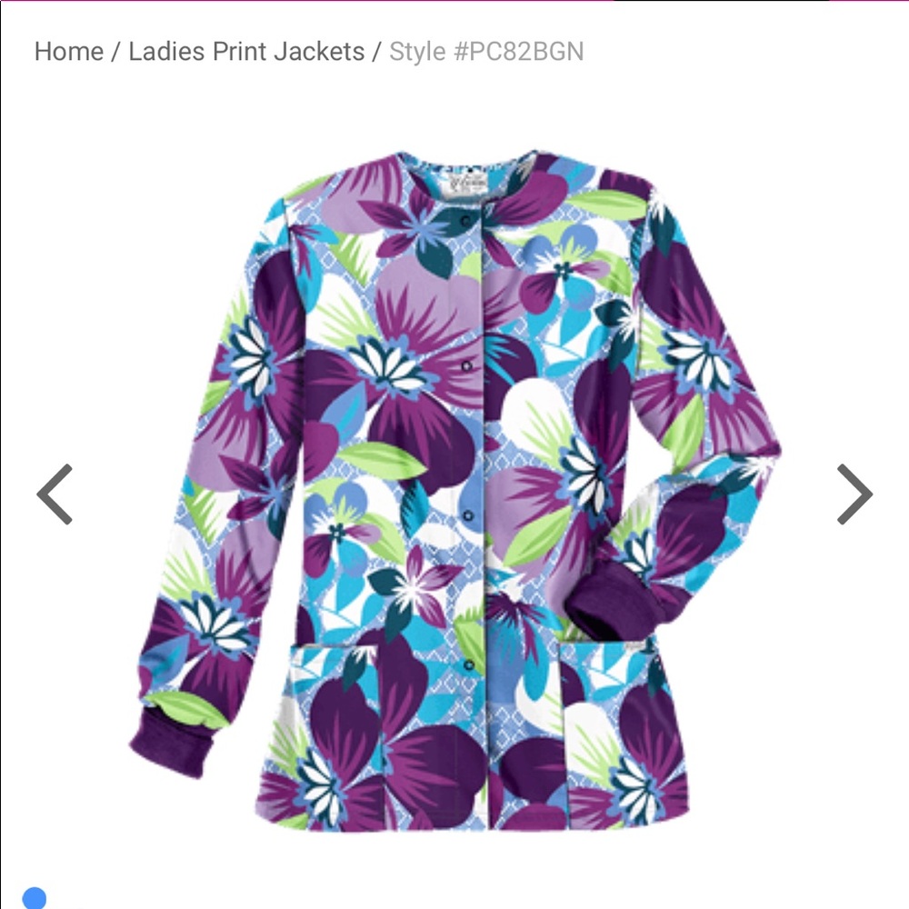 Uniform Advantage Scrub Jacket